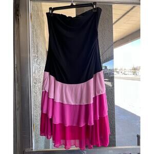 Vintage Y2K strapless black/pink ruffled dress size L